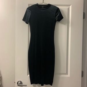 VELVET LITTLE BLACK DRESS